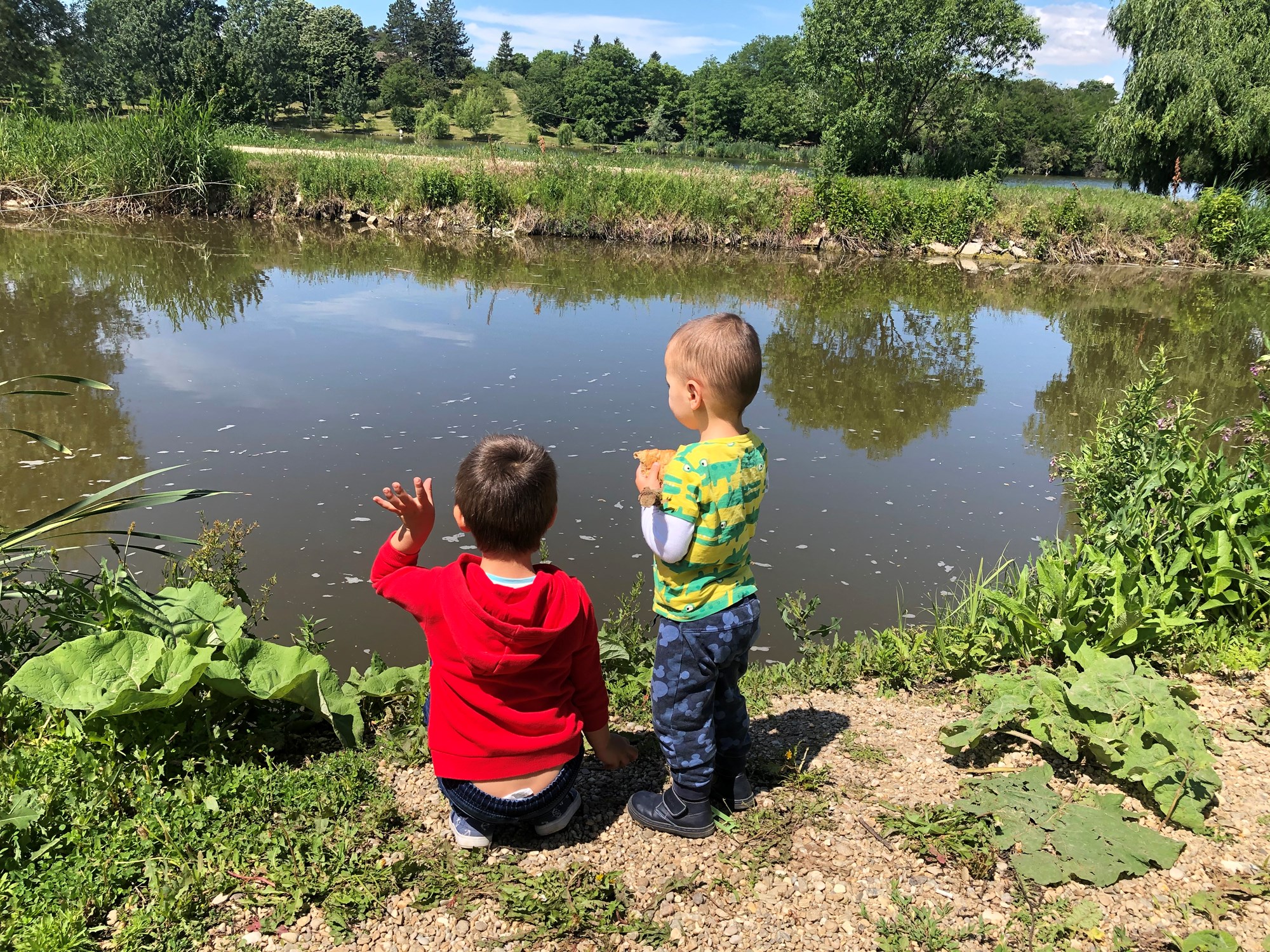 Hermes Peris 1 iun. - 4FECF42D9CBA4AD7BCEE7FBC2B76EB6C.jpg